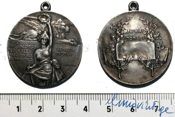 Medaglia VII Congresso Nazionale Ginnastico Venezia 1907. AG 32mm